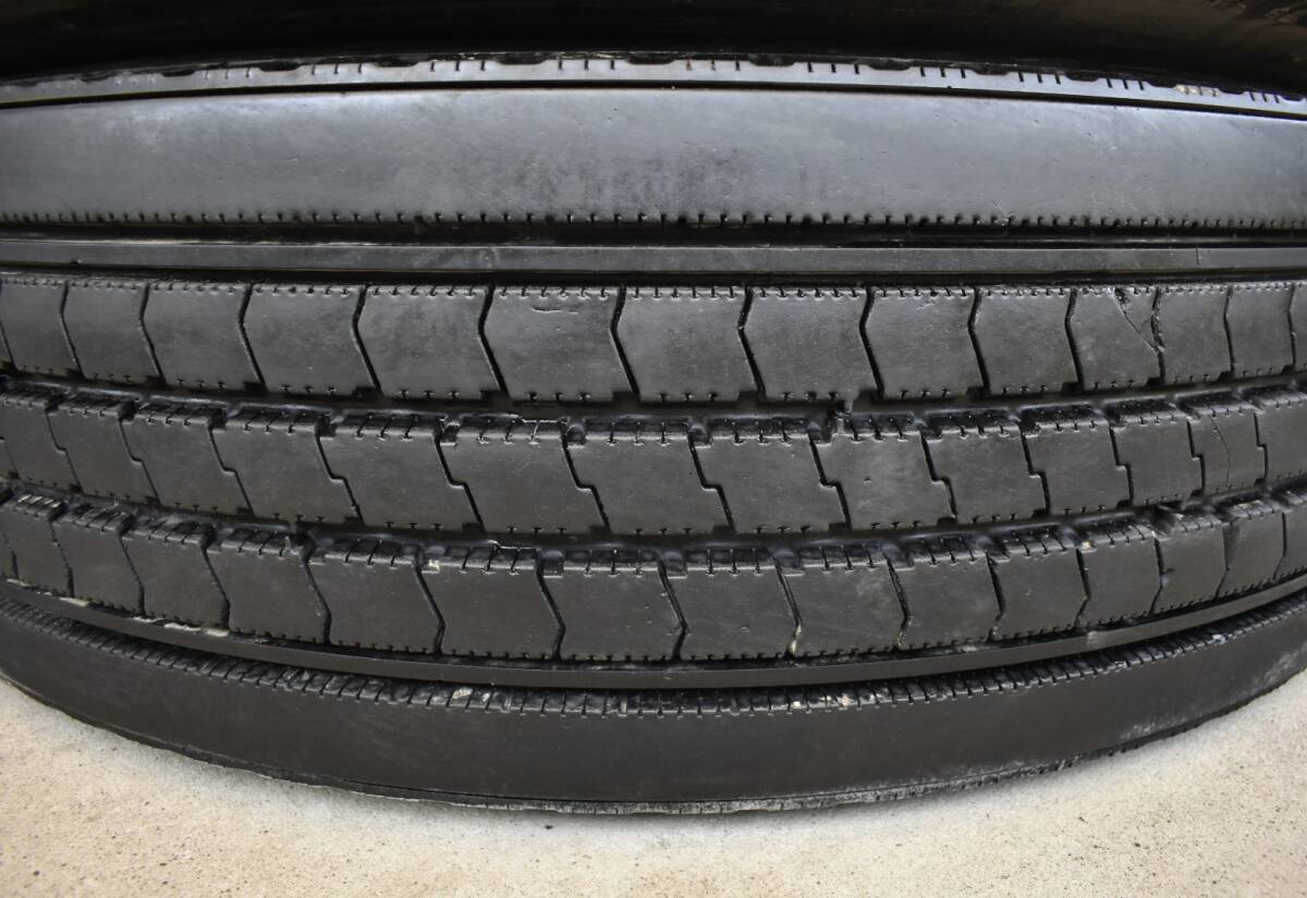 送料無料 295/80R22.5 BRIDGESTONE R225 FOR BUS USE 2019~2022年製 2本 セット _画像3