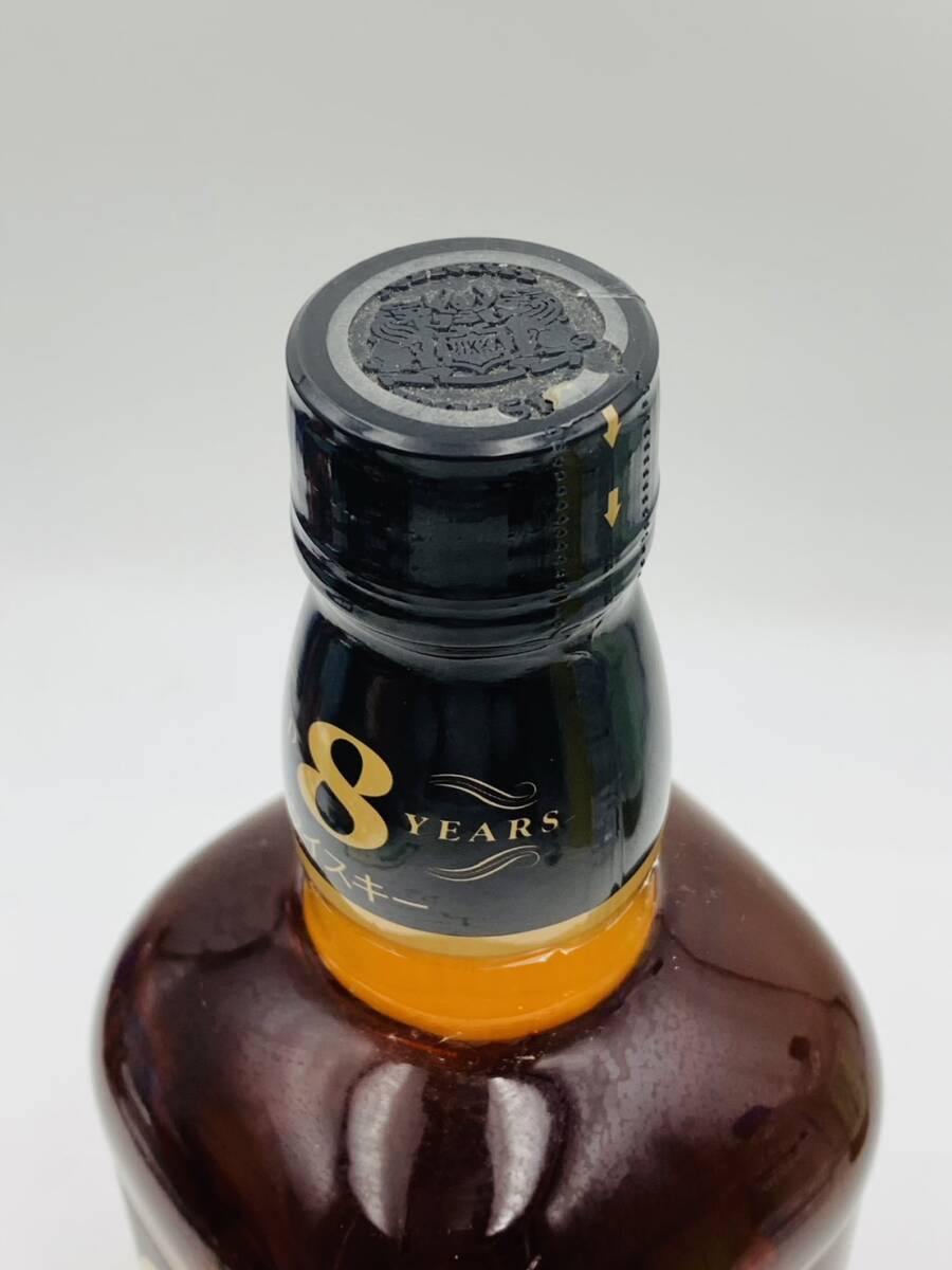 2 [未開栓] ブラックニッカ８年 NIKKA BLACK AGED8YEARS 芳醇8年樽熟成 700ml 40％ モルト・グレーン ウイスキーの画像4
