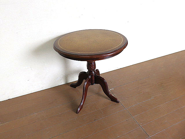 イタリア製 アンティーク様式無垢材ラウンドテーブル 直径60ｃｍ(約)  サイドテーブル/ダイニングテーブル/コーヒーテーブルの画像2
