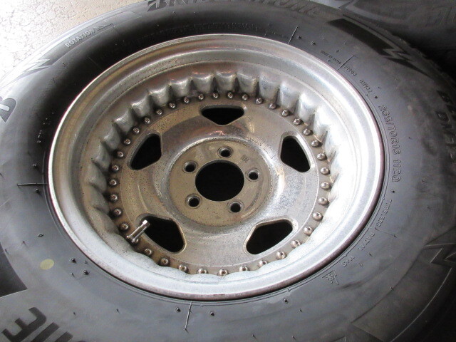 冬用+稀少size!! センターライン CENTER LINE (16x8,5-10 5H/114,3) バリ溝(ブリヂストン DM-V3) 265/70R16 リフトUP JEEP チェロキー 他もの画像2