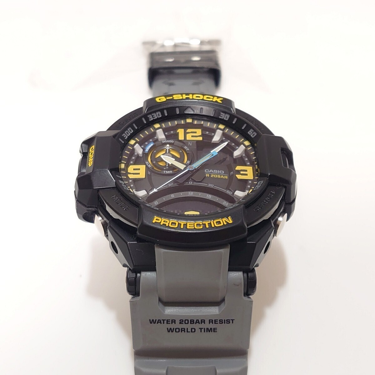 極美品 CASIO カシオ Gショック G-SHOCK GA-1000-8A スカイコックピット アナデジ 反転液晶 方位 温度計 ツインセンサー 等 新品電池2個 缶の画像8