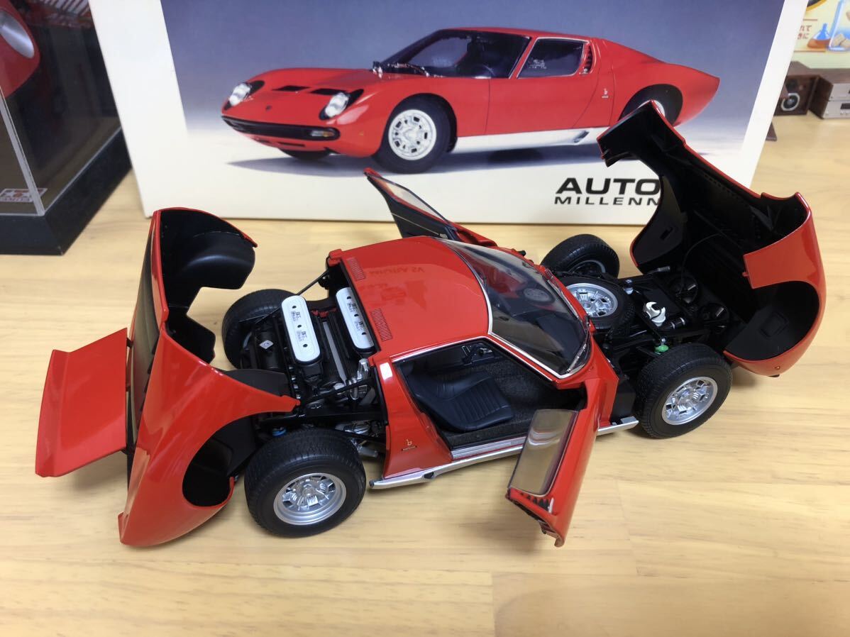 Aa オートアート 1/18 ランボルギーニ ミウラSV レッドAUTOart Lamborghini Miura の画像8