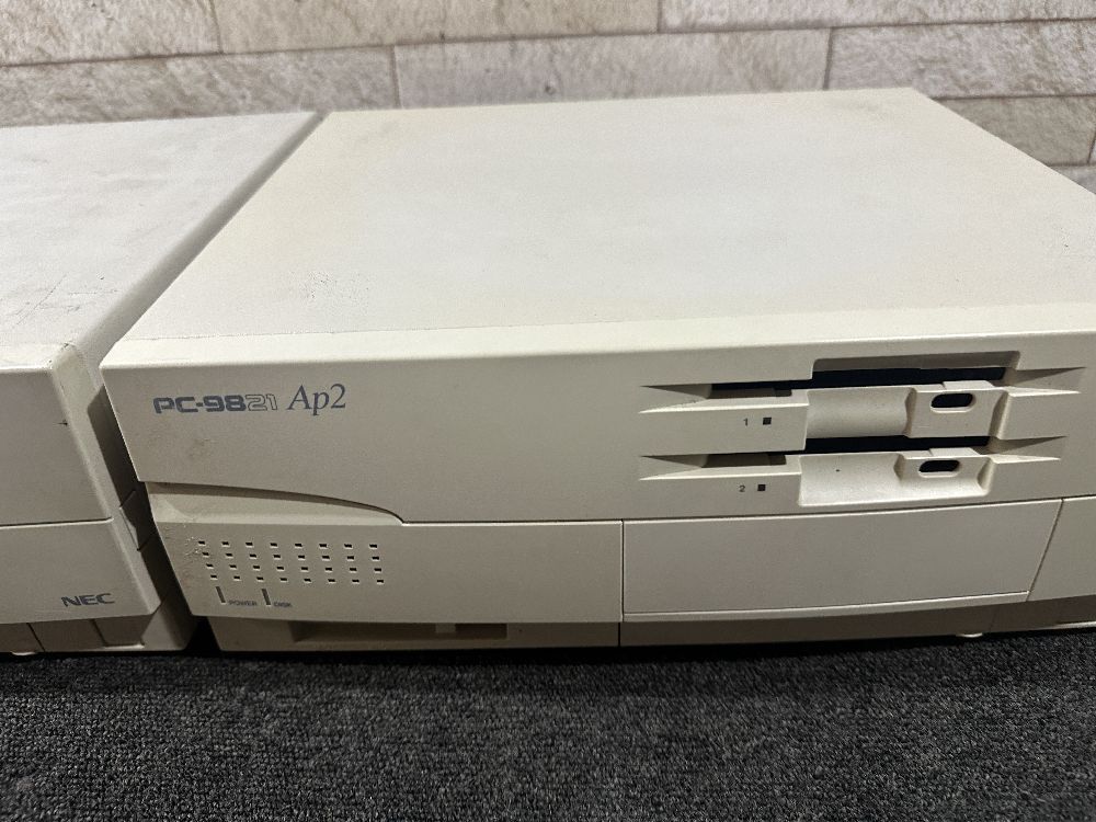 15●〇 NEC PC-9821 Ap2 旧型PC デスクトップPC パーソナルコンピューター A-Mate 〇●_画像3