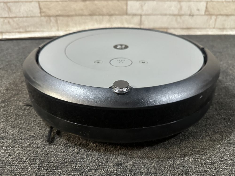 50●〇 iRobot Roomba i3 RVD-Y1 ロボット掃除機 / アイロボット ルンバ 〇●_画像5
