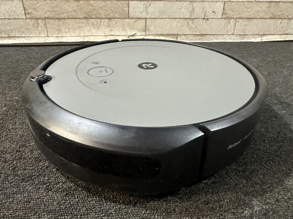50●〇 iRobot Roomba i3 RVD-Y1 ロボット掃除機 / アイロボット ルンバ 〇●_画像3
