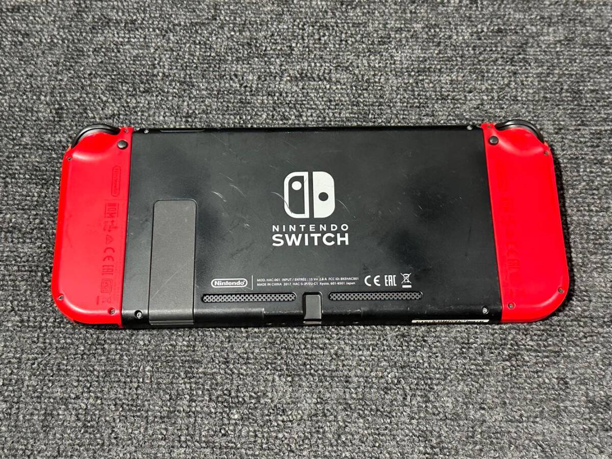 145　　任天堂/Nintendo Switch HAC-001 本体/ジョイコン レッド ブラック_画像2