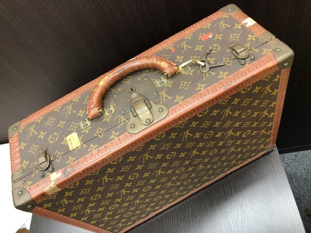 『ヴィンテージ☆LOUIS VUITTON ルイヴィトン トランクケース モノグラム キー2本付 鍵付き ブランド バッグ カバン アタッシュケース 旅行の画像3