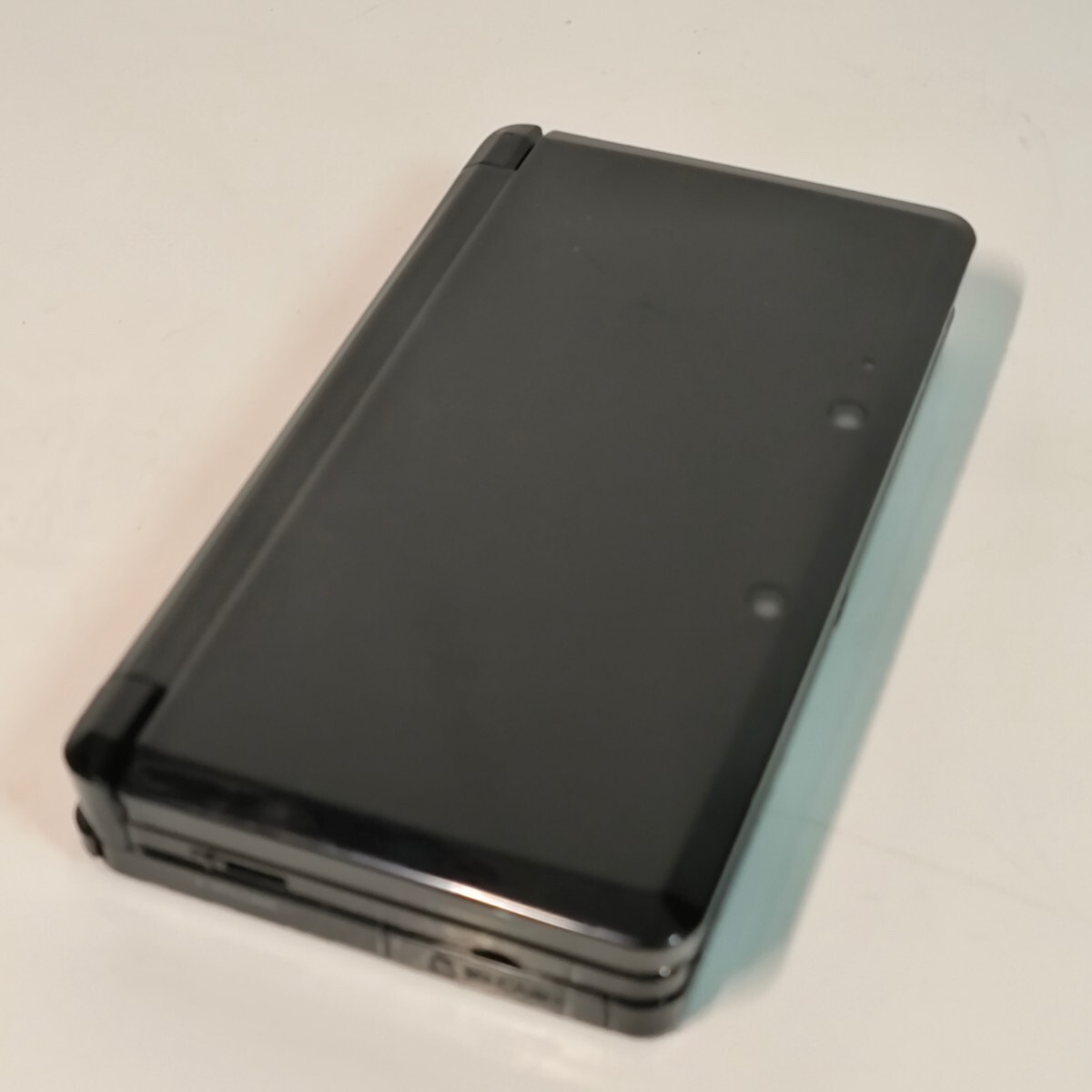 Nintendo 3DS 本体 クリアブラック 動作品 タッチペン、SDカード、USB充電ケーブルの画像3