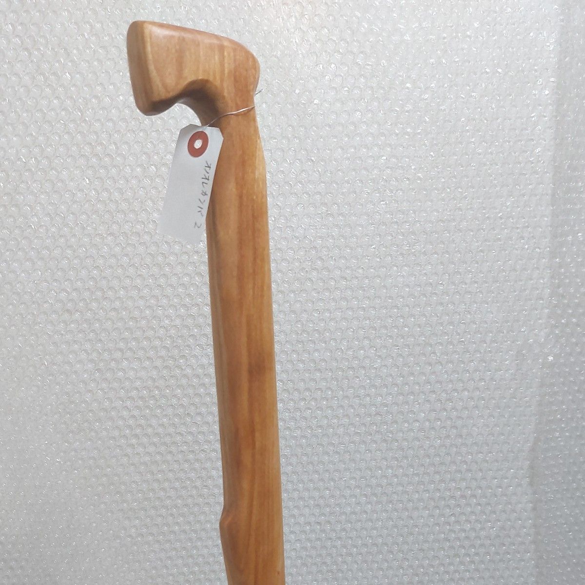 オノオレカンバ　斧折れ樺製　ステッキ　杖　木製　太杖　無垢材　彫刻　2