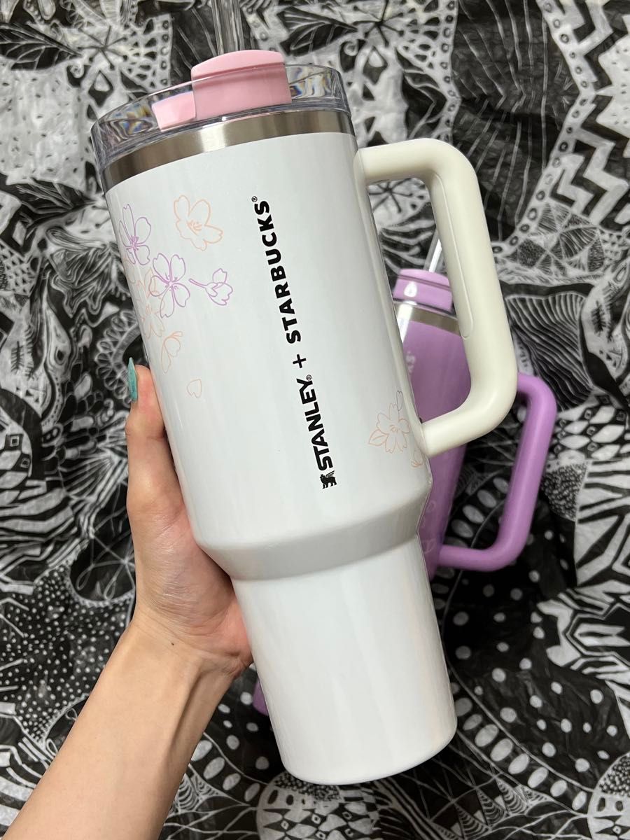 レア スターバックス コラボ stanley 40oz タンブラー STANLEY レア スターバックス コラボ stanley 40oz タンブラー STANLEY