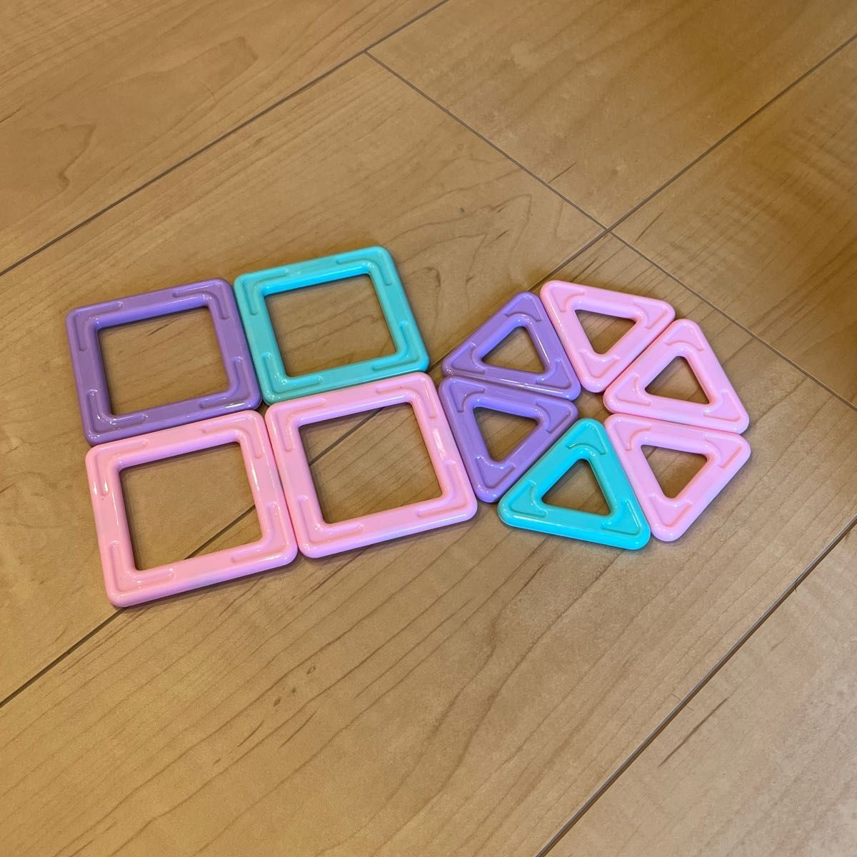 マグネットブロック 知育玩具 マグネットおもちゃ 磁気おもちゃ 磁石ブロック 立体パズル