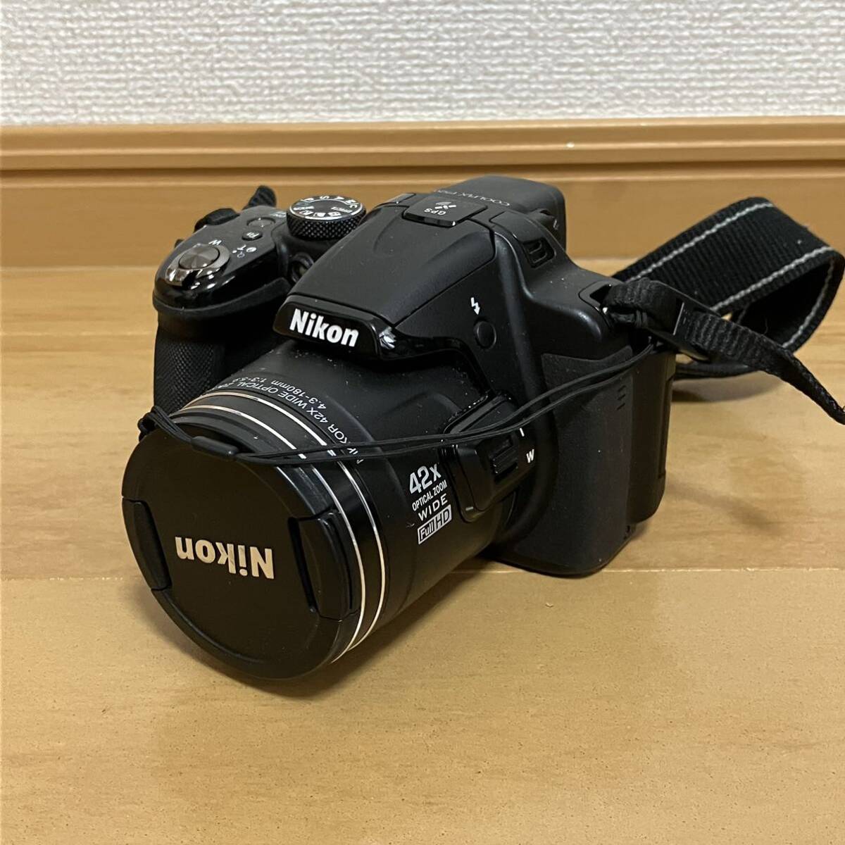 1円スタート 美品Nikon ニコン COOLPIX P520 クールピクス レンズ NIKKOR 42X 4.3-180mm 1:3-5.9 デジカメ コンパクト ブラック 動作未確認_画像1