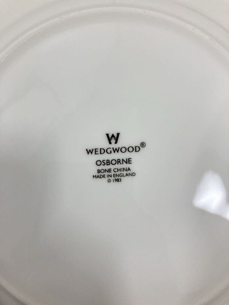 WEDGWOOD ウェッジウッド OSBORNE オズボーン 4枚セット プレート 洋食器 中皿 花柄 黒壺印 イギリス製 直径約20.5㎝_画像9