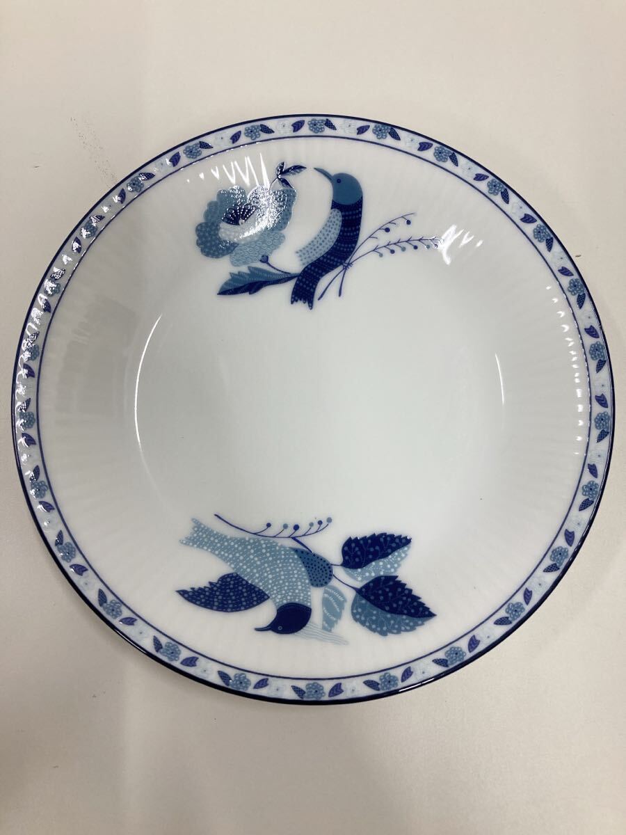 花井幸子 平皿 小皿 5客揃い 大皿 プレート 食器 洋食器 陶器 鳥柄 白磁 美品_画像5