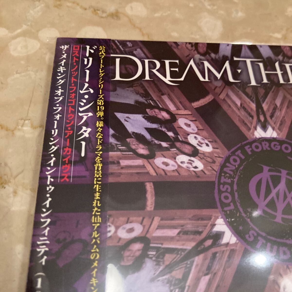 新品未開封★ドリームシアター/ロストノットフォゴトゥンアーカイヴズ:フォーリング・イントゥ・インフィニティ ★ Dream Theater★限定盤の画像3