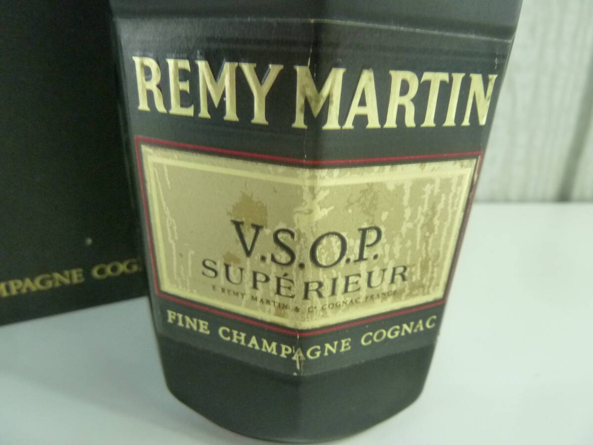 ☆彡未開栓　レミーマルタン　スペリオール　コニャック　700ｍｌ　40度　ブランデー　REMY MARTIN V.S.O.P.SUPERIEUR☆彡_画像2