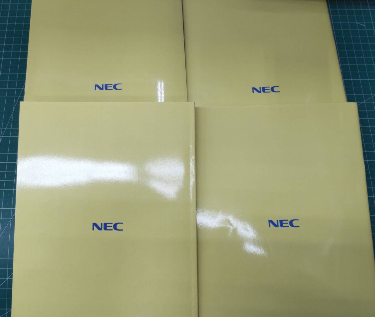 NEC パーソナルコンピュータ PC-9800シリーズ 説明書・ガイド・マニュアル等4冊セット MS-DOS 5.0A-H ●H3614の画像2