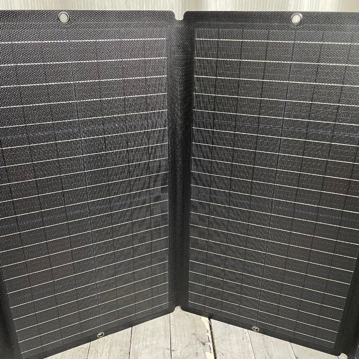 ♭R♭ 美品 ECOFLOW ソーラーパネル EFSOLAR160W EF-Flex-160 中古品 現状品 動作未確認 エコフロー 太陽光 折りたたみ ♭J-240411の画像3