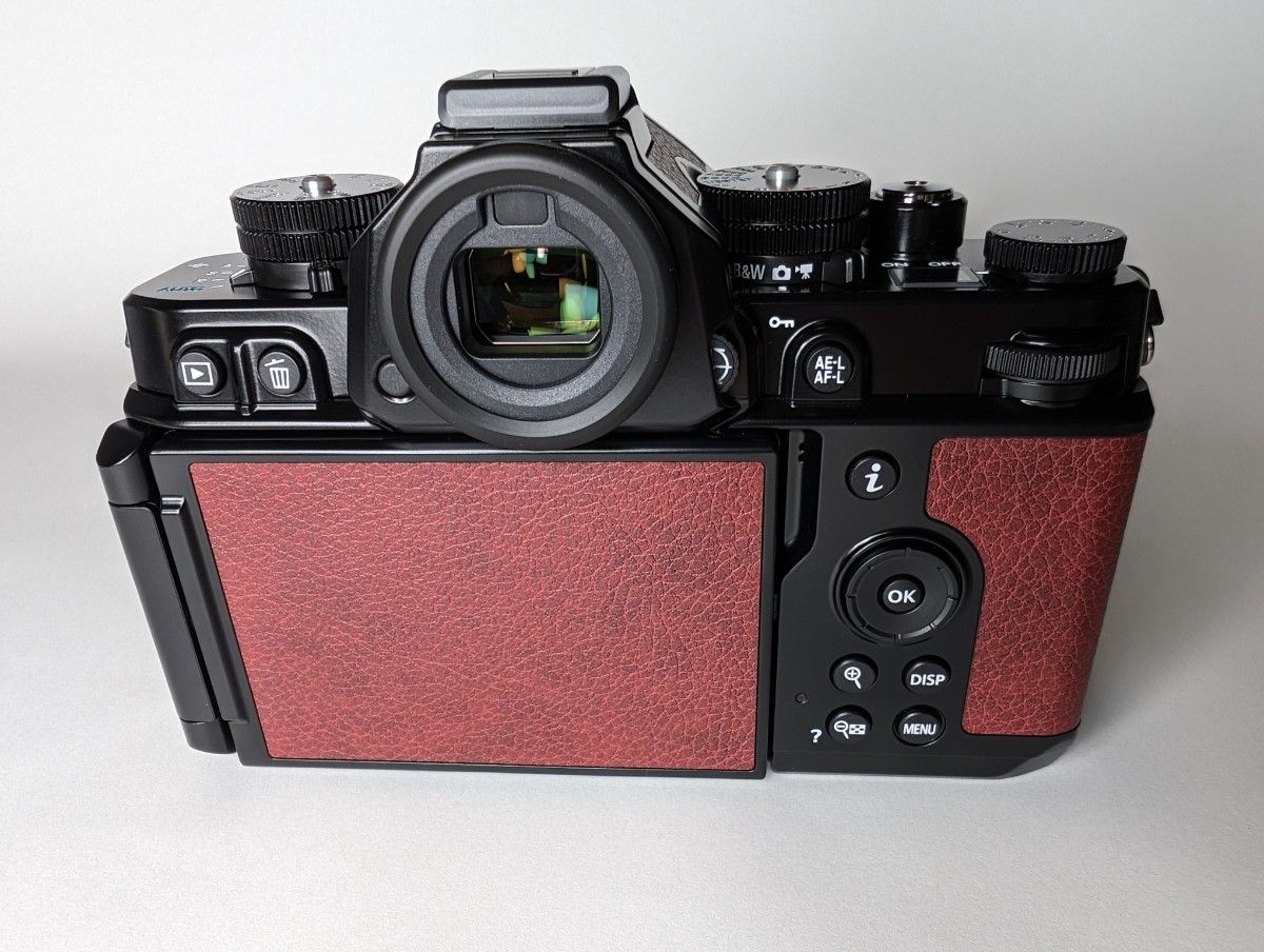 未使用品】ニコン Zf 40mm f/2(SE)レンズキット ボルドー 未使用品】ニコン Zf 40mm f/2(SE)レンズキット ボルドー