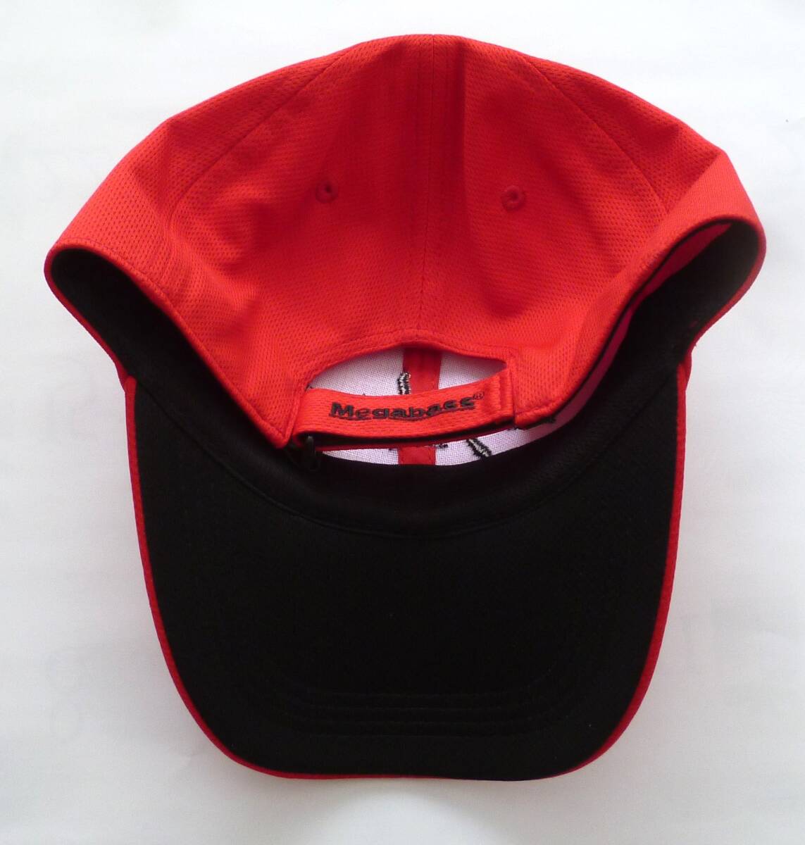 未使用 新品 メガバス キャップ 帽子 MEGABASS FIELD CAP　RED/BLK　タグ付き！！_画像4