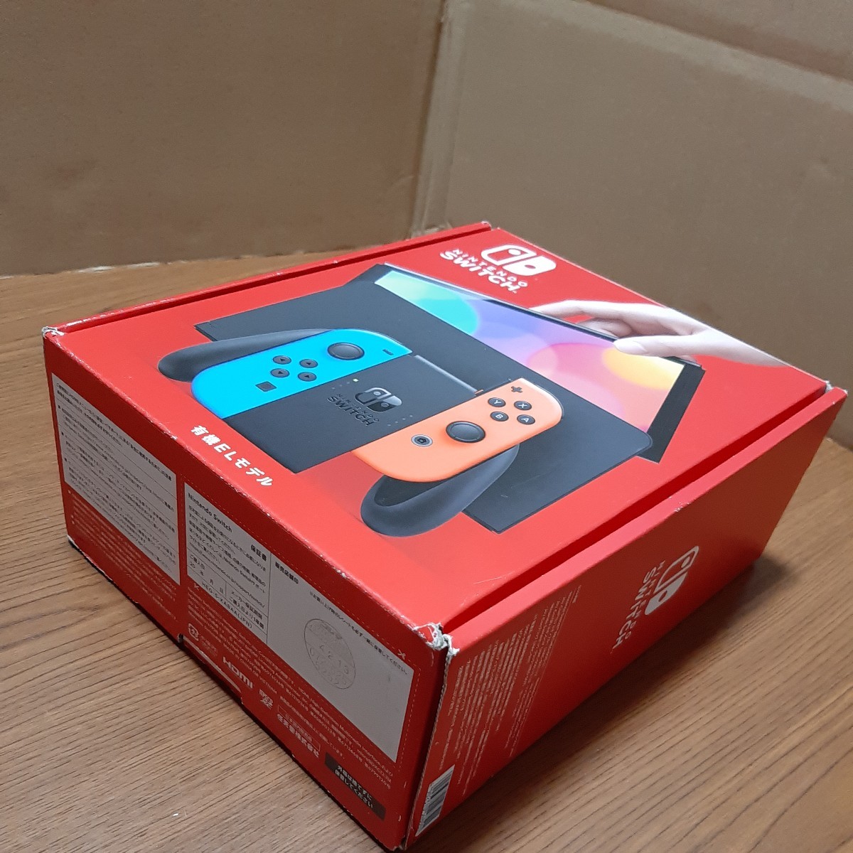 Nintendo Switch 有機ELモデル ネオンブルー ネオンレッド　の箱　　外箱　空箱のみ　本体なし_画像3