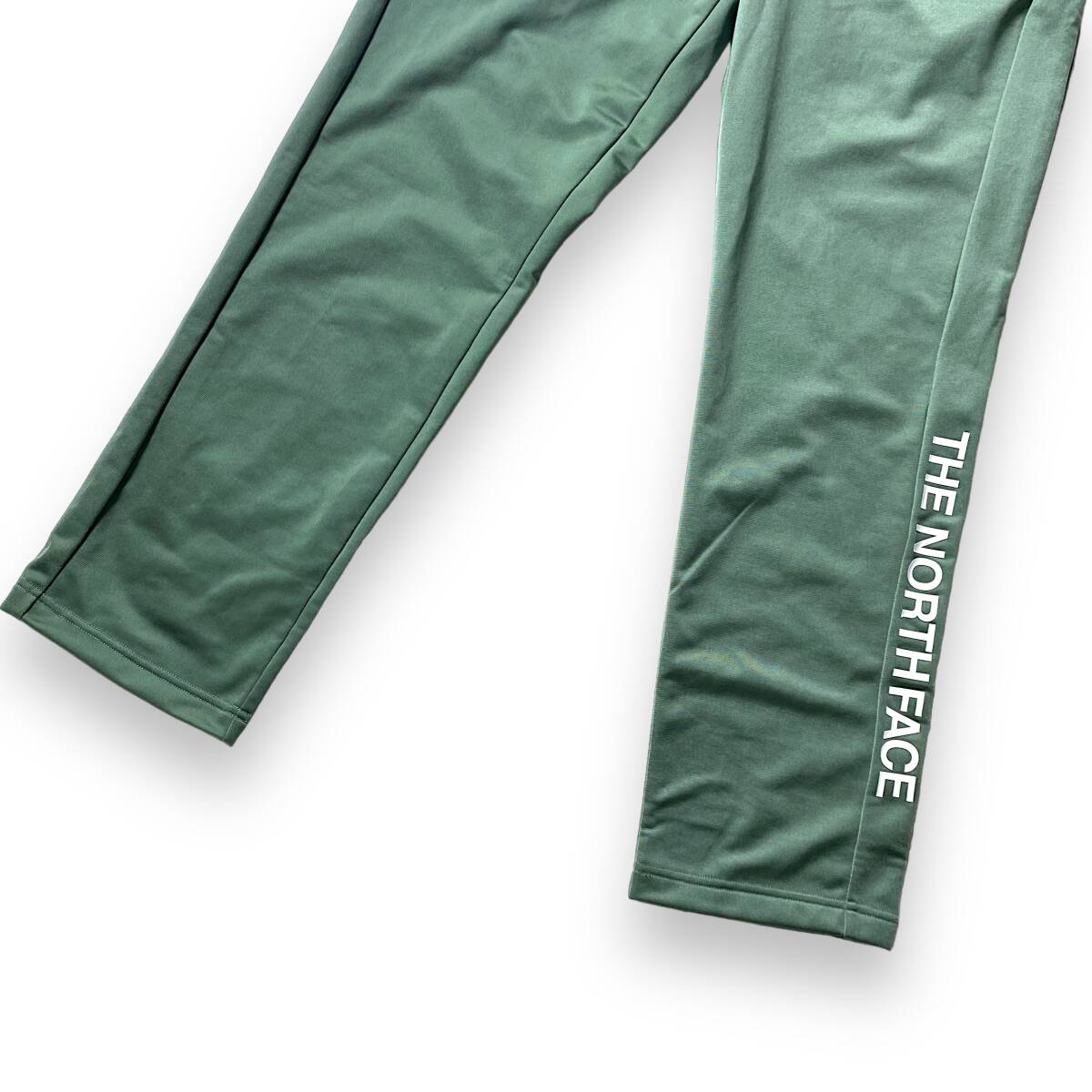 Bibian 比比昂 - 【L】新品 ノースフェイス セットアップ THE Bibian 比比昂 - 【L】新品 ノースフェイス セットアップ THE