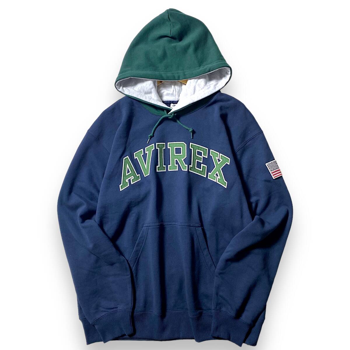 【XL】新品 アヴィレックス スウェット パーカー AVIREX 速乾コットン混素材 刺繍ワッペン カレッジロゴ プルオーバー 3131008 XL◆R289_画像4