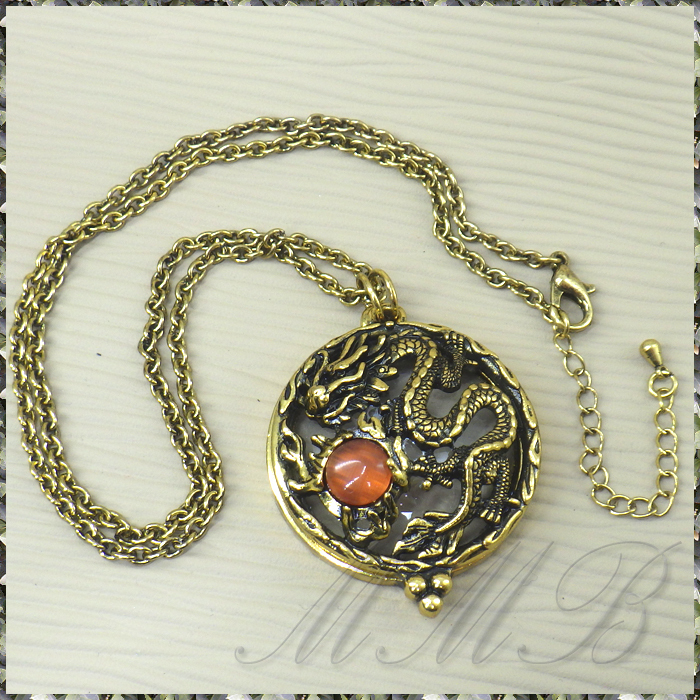 [PENDANT NECKLACE] ヴィンテージ 虫眼鏡 老眼鏡 拡大 ルーペ レンズ ペンダント ネックレス タイガーアイ 宝玉 龍ドラゴン【送料無料】_画像2