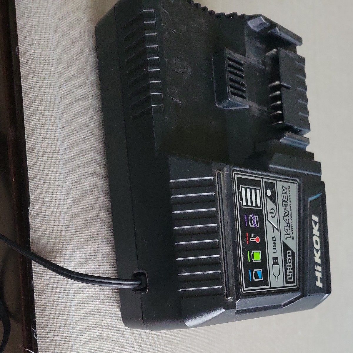 ハイコーキ 急速充電器 18V