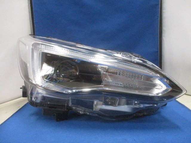 スバル　インプレッサ　GT2/GT3/GT6/GT7/GK2/GK3/GK6/GK7　後期　右ライト/右ヘッドライト　LED　純正　KOITO　100-60422　【5W】　514109_画像1