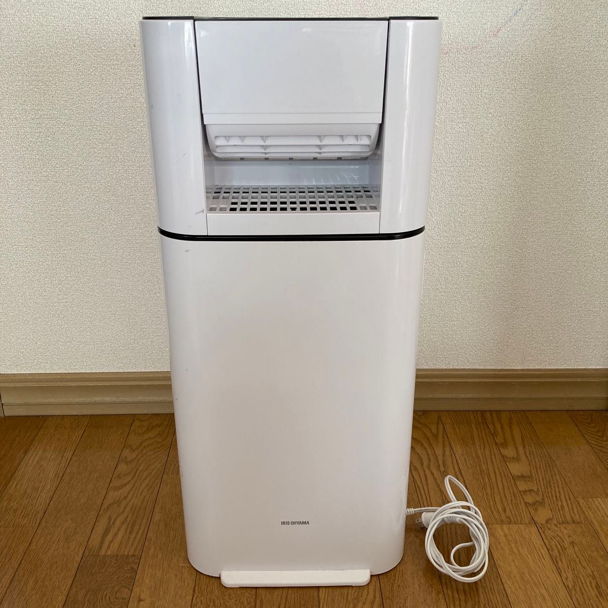 アイリスオーヤマ サーキュレーター衣類乾燥除湿機 IJD-150-W ホワイト