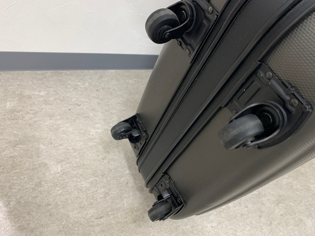QCOK キャリーバッグ スーツケース カギ付き サイズ 約 46×64×22 cm_画像7