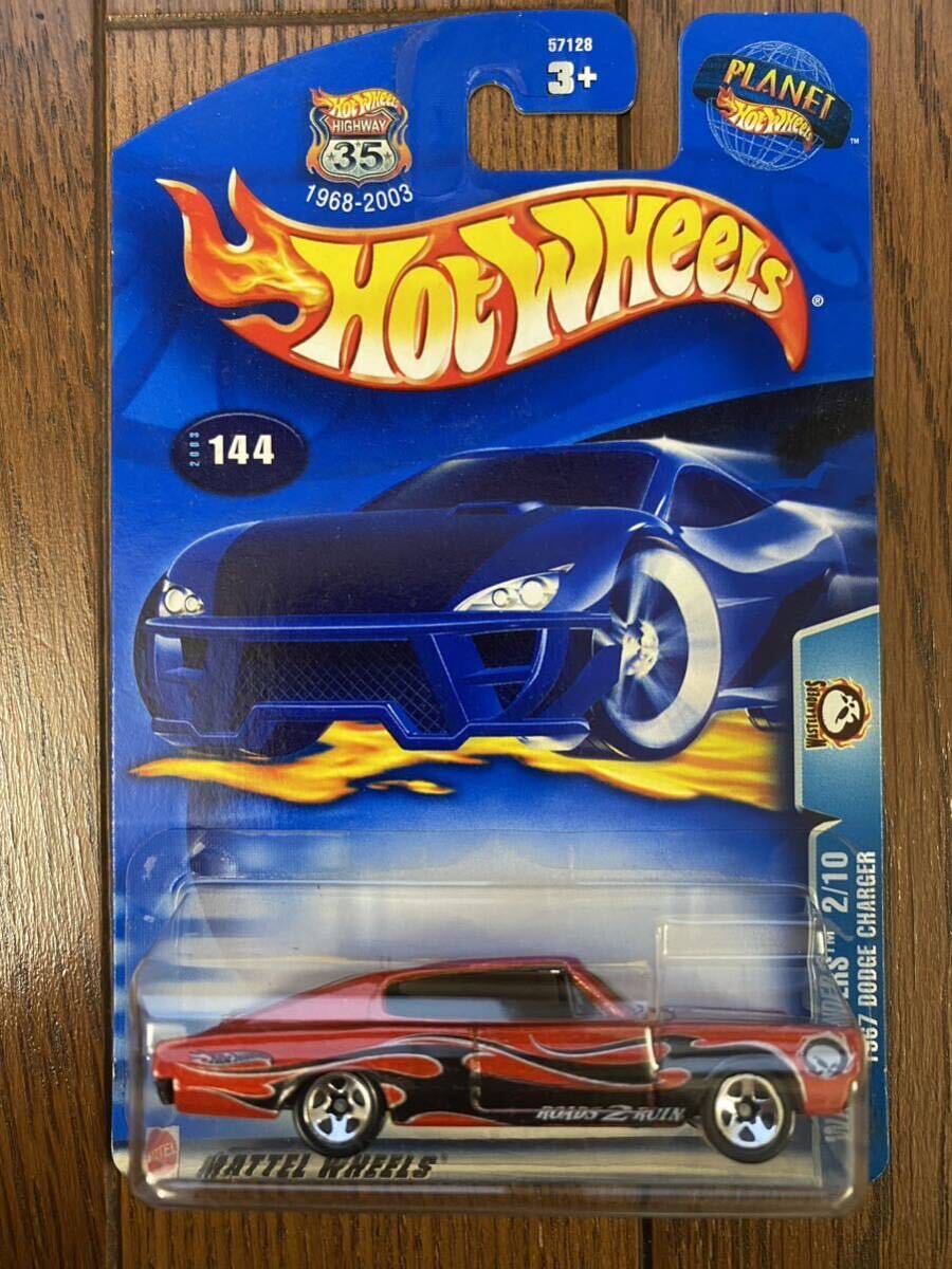 Hot Wheels Basic 8 Crate, ‘57 Cadillac Eldorado, Chevy Belair 1959, Shoe Box, 1967 Dodge Charger, Fish’d & Chip’d 6台セットの画像7