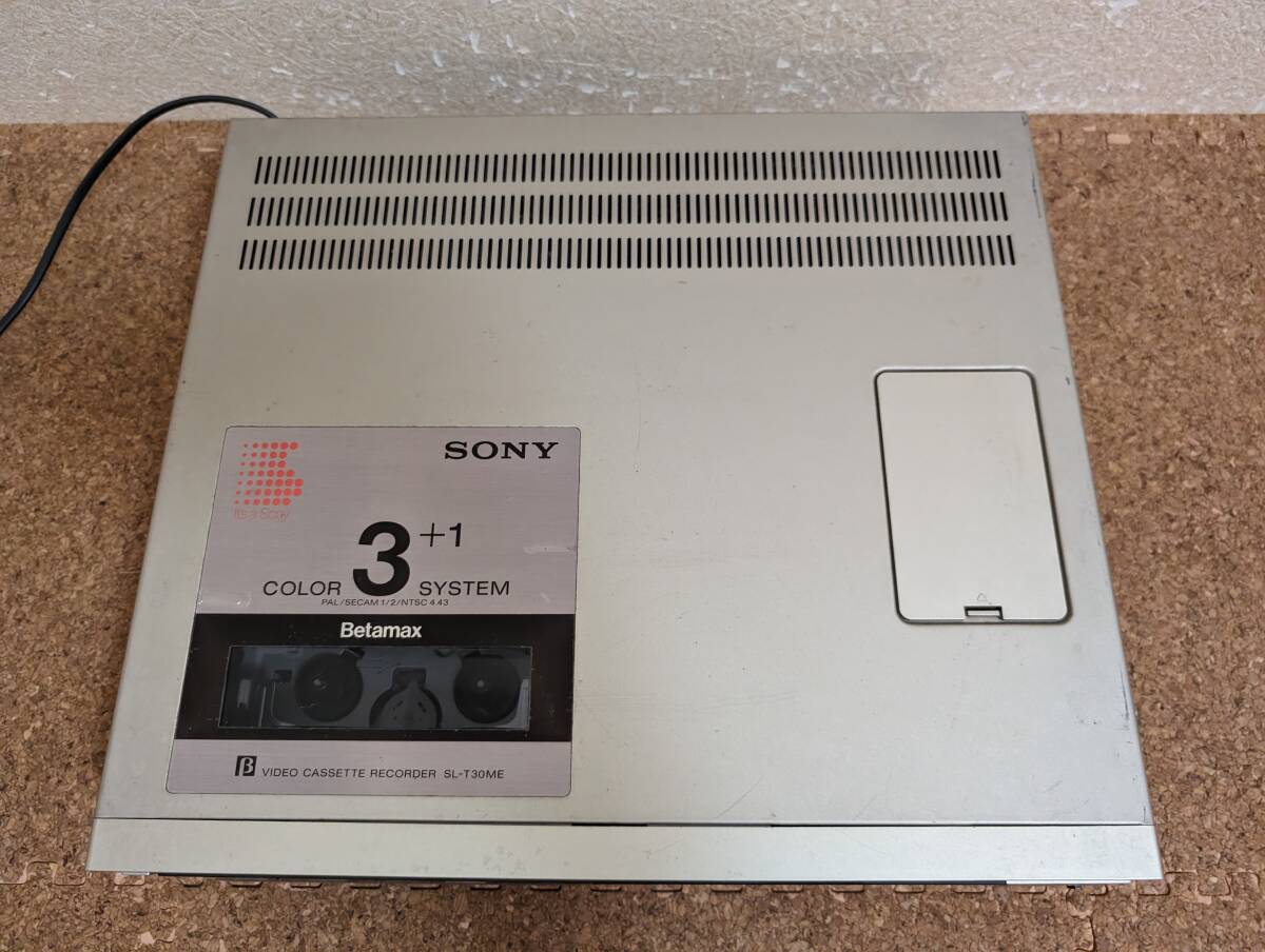 羊]ソニー[Sony] Betamax SL-T30 ME ベータ β ビデオ・カセット・レコーダー ※ジャンク品の画像3