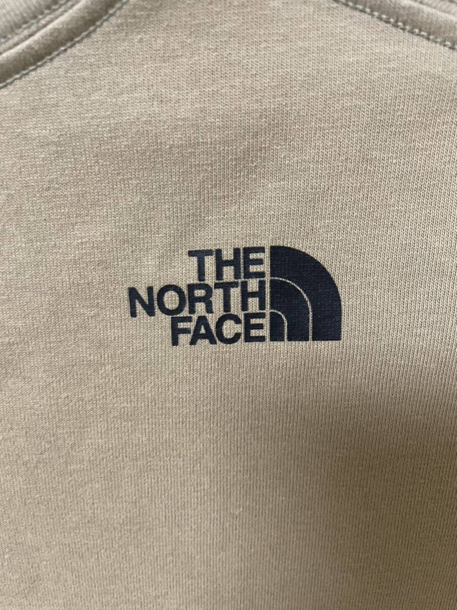 THE NORTH FACE Tシャツ 半袖　130サイズ　女の子　ベージュ