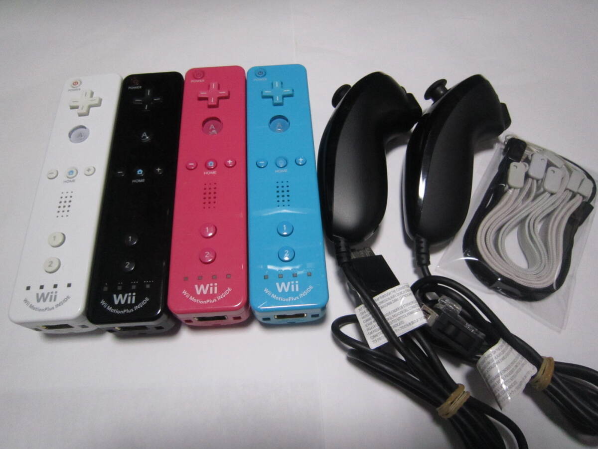 Wii リモコン モーションプラス 4個 白 黒 水色 ピンク ＋ ヌンチャク 2個 黒 ストラップ 動作確認済 同梱歓迎の画像1