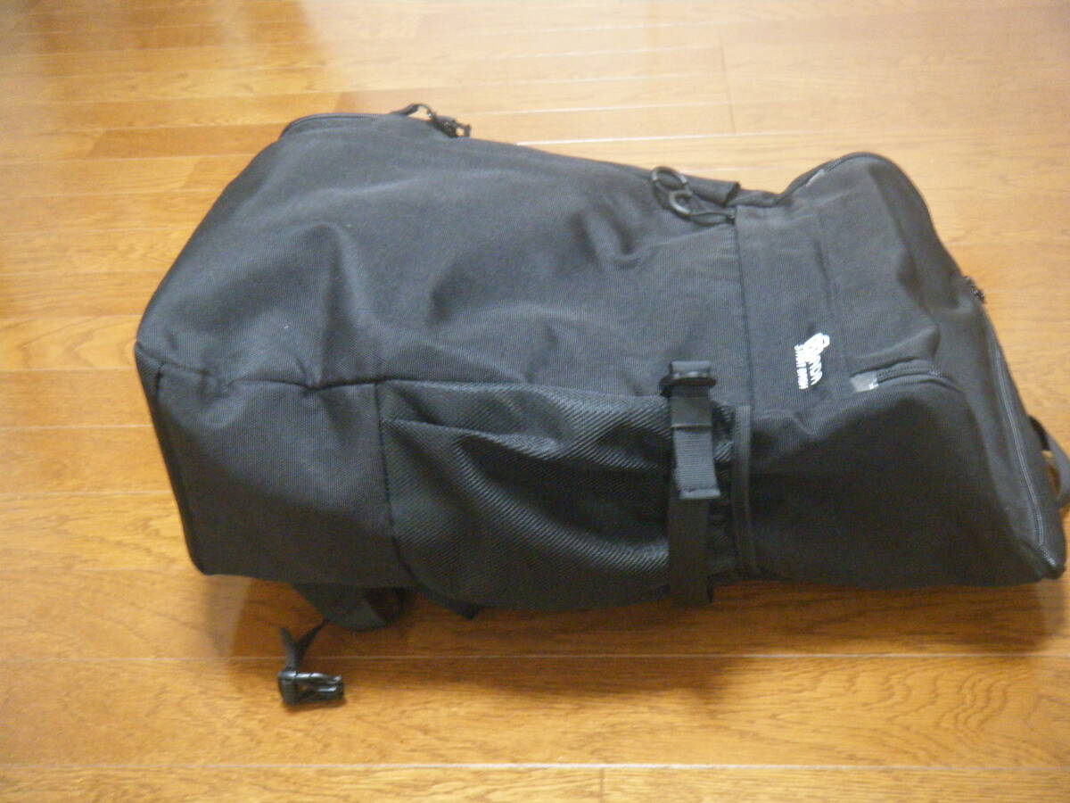 * used beautiful goods! STARTTS STADA(START DASH) SD-03 L light weight water-repellent rucksack black 