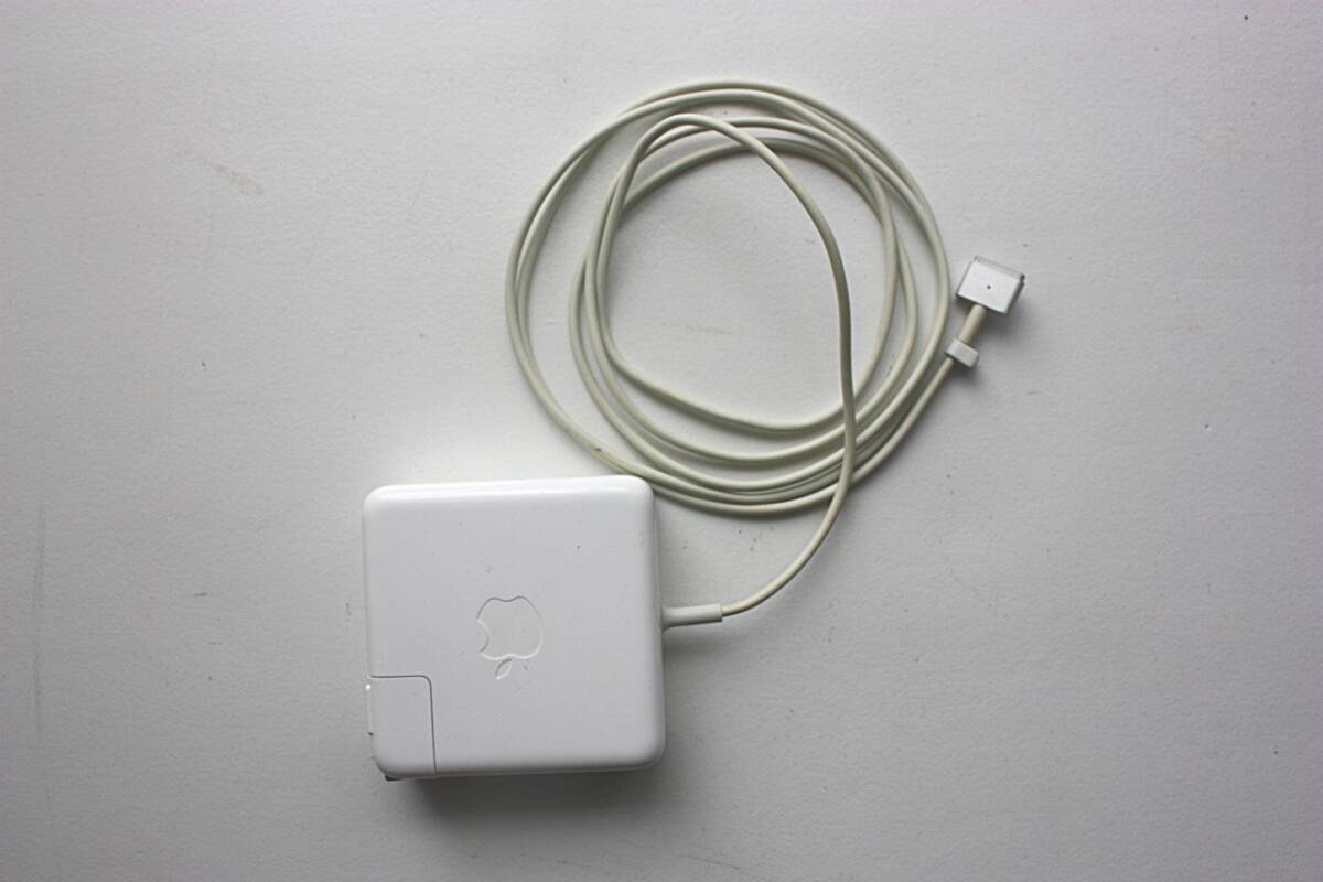 Apple 純正 85W MagSafe 2 Power Adapter A1424 ACアダプター 送料無料の画像1