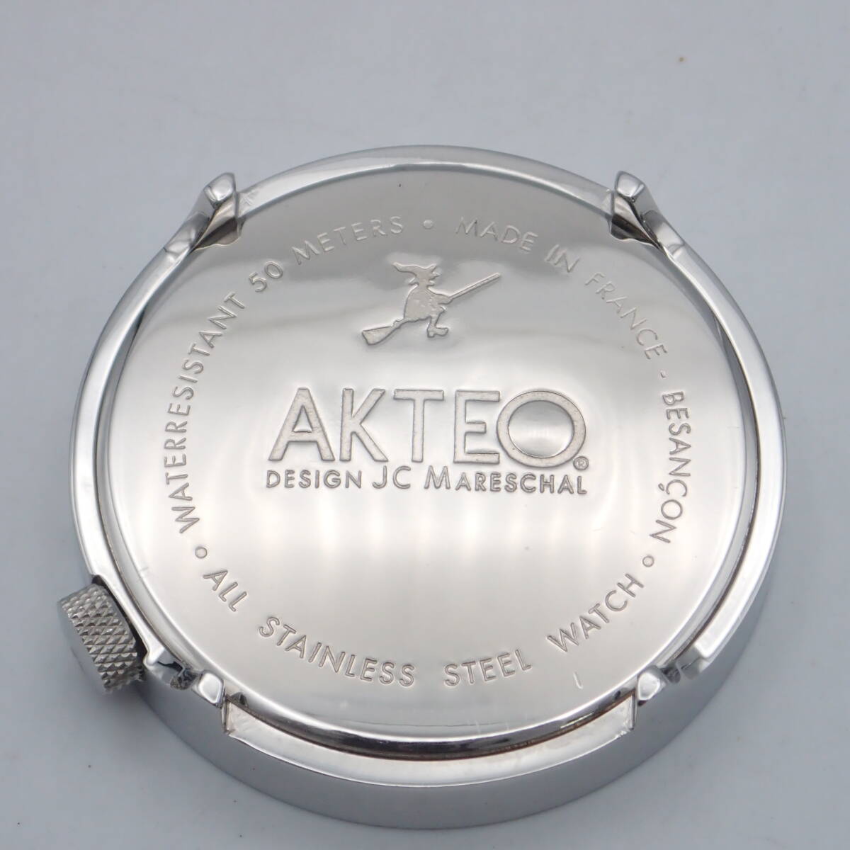 え03301/AKTEO アクテオ/クオーツ/メンズ腕時計/本体のみ/文字盤 シルバー/ジャンク