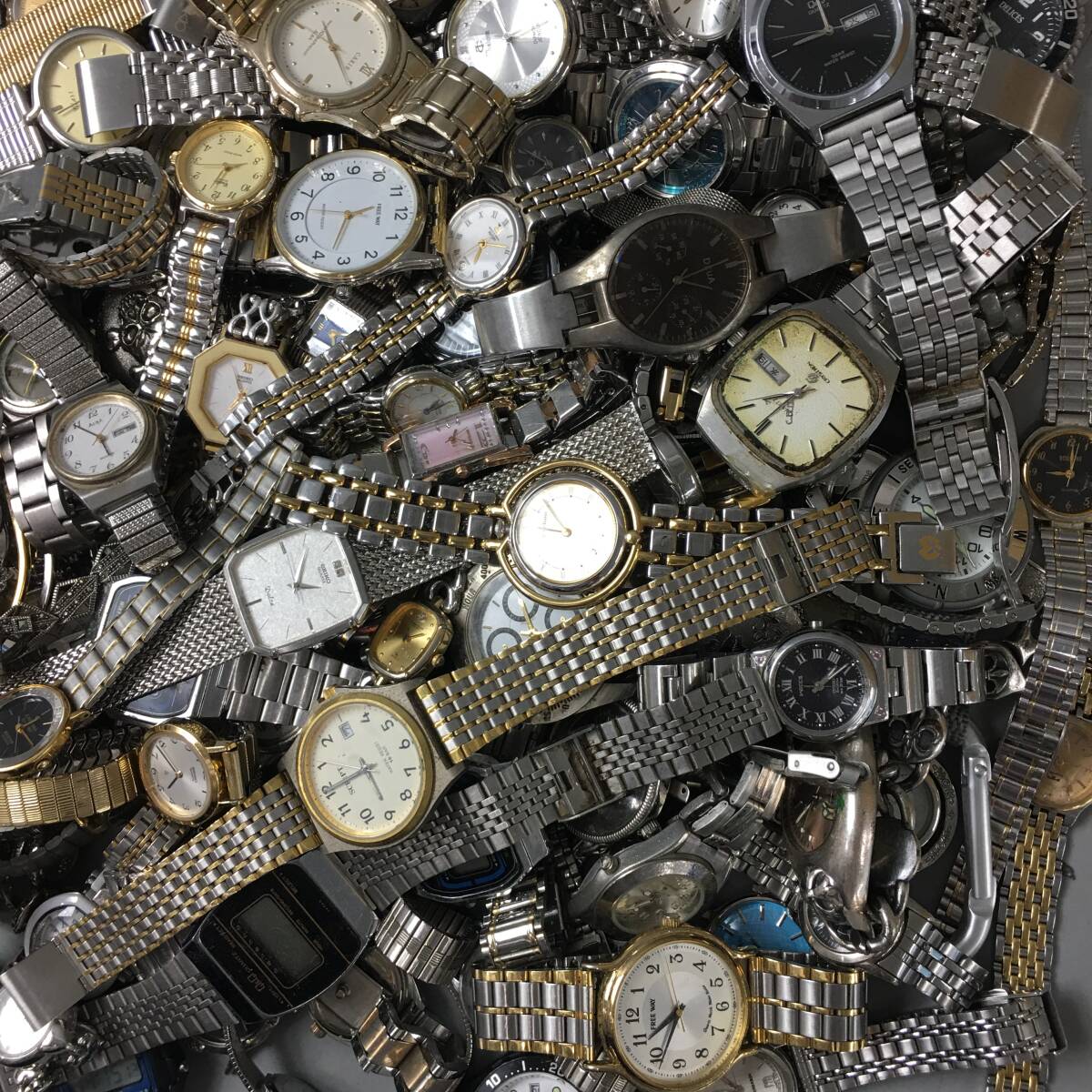 え04054/CASIO カシオ/CITIZEN シチズン/SEIKO セイコー 他/腕時計 等/まとめて/計200点セット/ジャンクの画像10