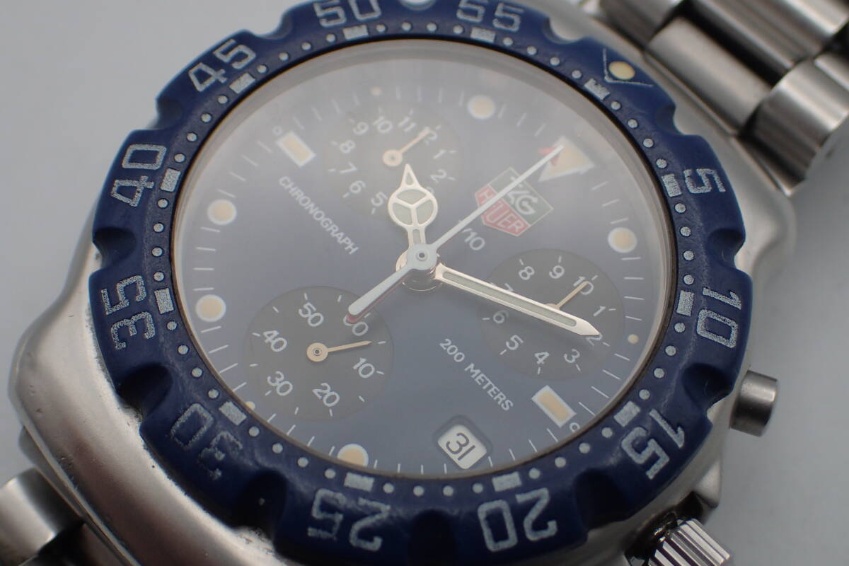 え03426/TAG HEUER タグホイヤー/フォーミュラ1/1/10/クオーツ/メンズ腕時計/200M/クロノグラフ/スモセコ/A1210-R0/動作不良有の画像10