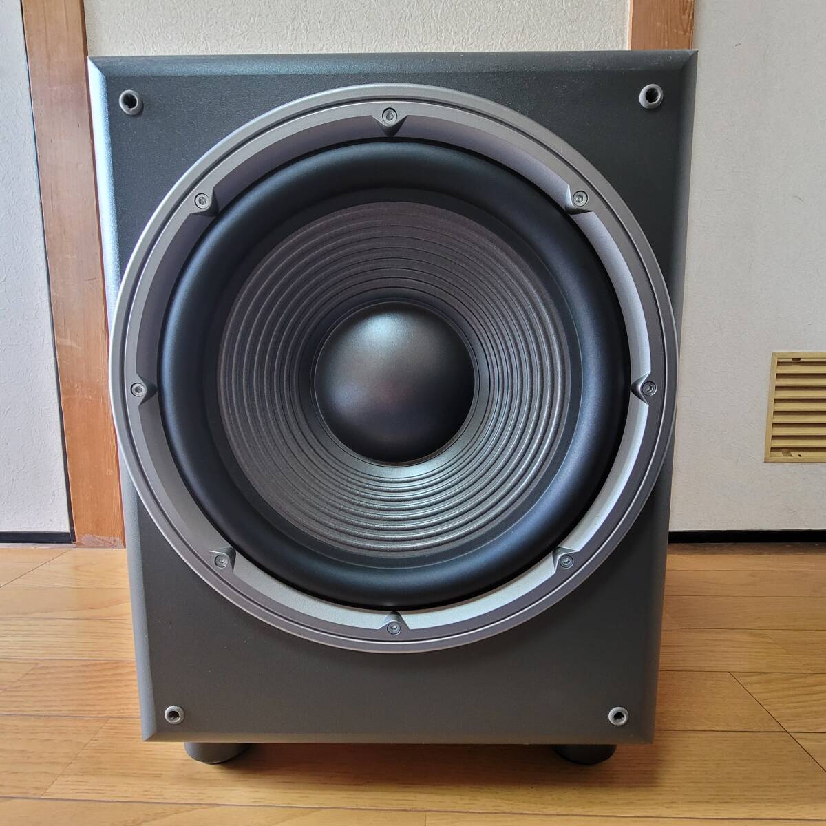 JBL Northridge E series E250P/100 active subwoofer 