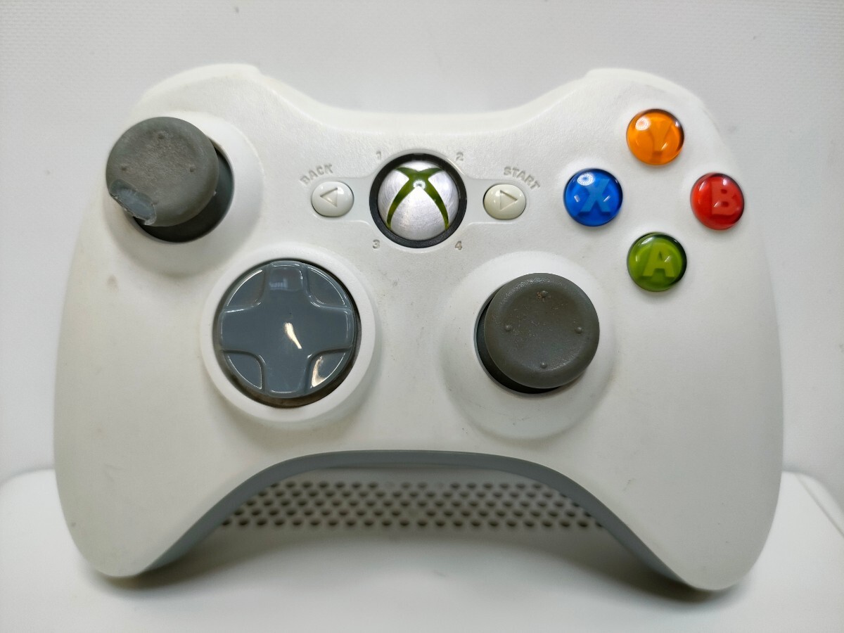 管理1132 Microsoft マイクロソフト XBOX360 CONSOLE コントローラー 動作未確認 3台 まとめ ジャンク_画像9