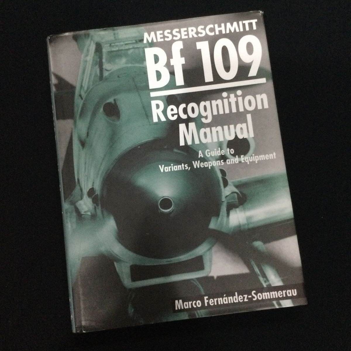 Messerschmitt Bf109 メッサーシュミット　ドイツ軍　戦闘機　洋書　英語　飛行機