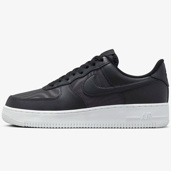 ★新品★NIKE AIR FORCE 1 ‘07 LV8 エア フォース1 FB2048-001 黒 28.5_画像2