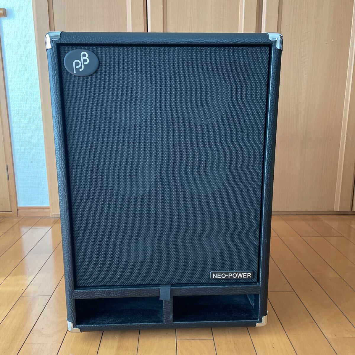 PHIL JONES BASS PJB ベースキャビネット6B Yahoo!オークション - PhilJonesBass PJB 6B ベースアンプ