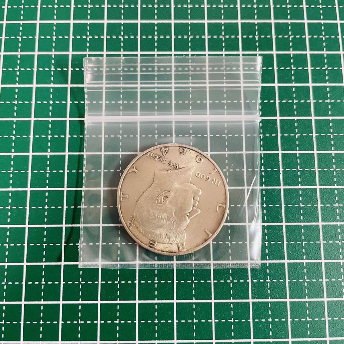 ケネディ リバティ ハーフダラー 銀貨 1964年 レプリカコインの画像6