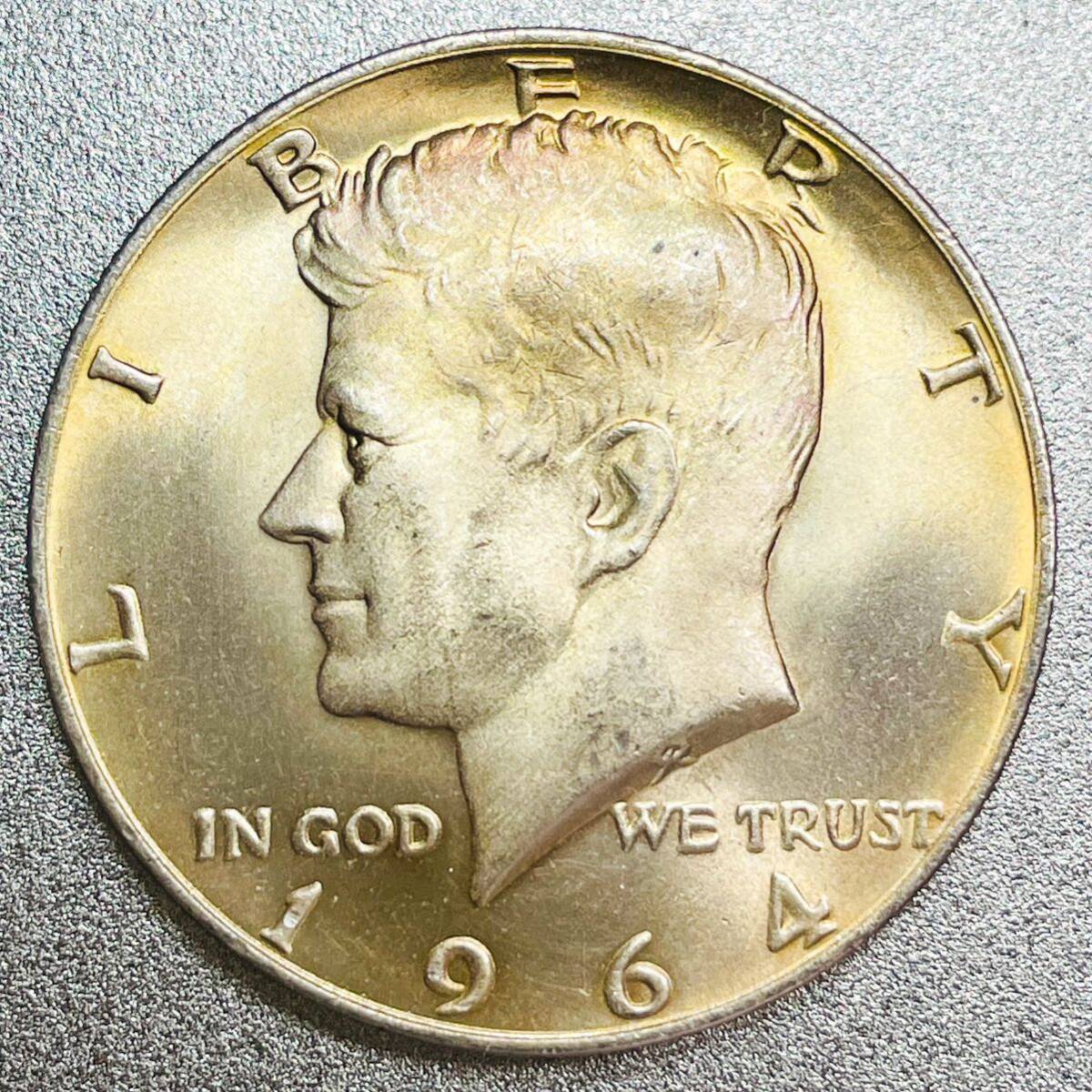 ケネディ リバティ ハーフダラー 銀貨 1964年 トーン マルチカラー レプリカコインの画像1