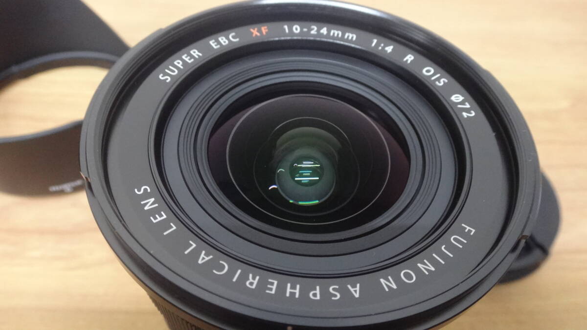 ★☆FUJIFILM FUJINON XF10-24mm F4 R OIS ★極上品★全てあり☆★_画像5