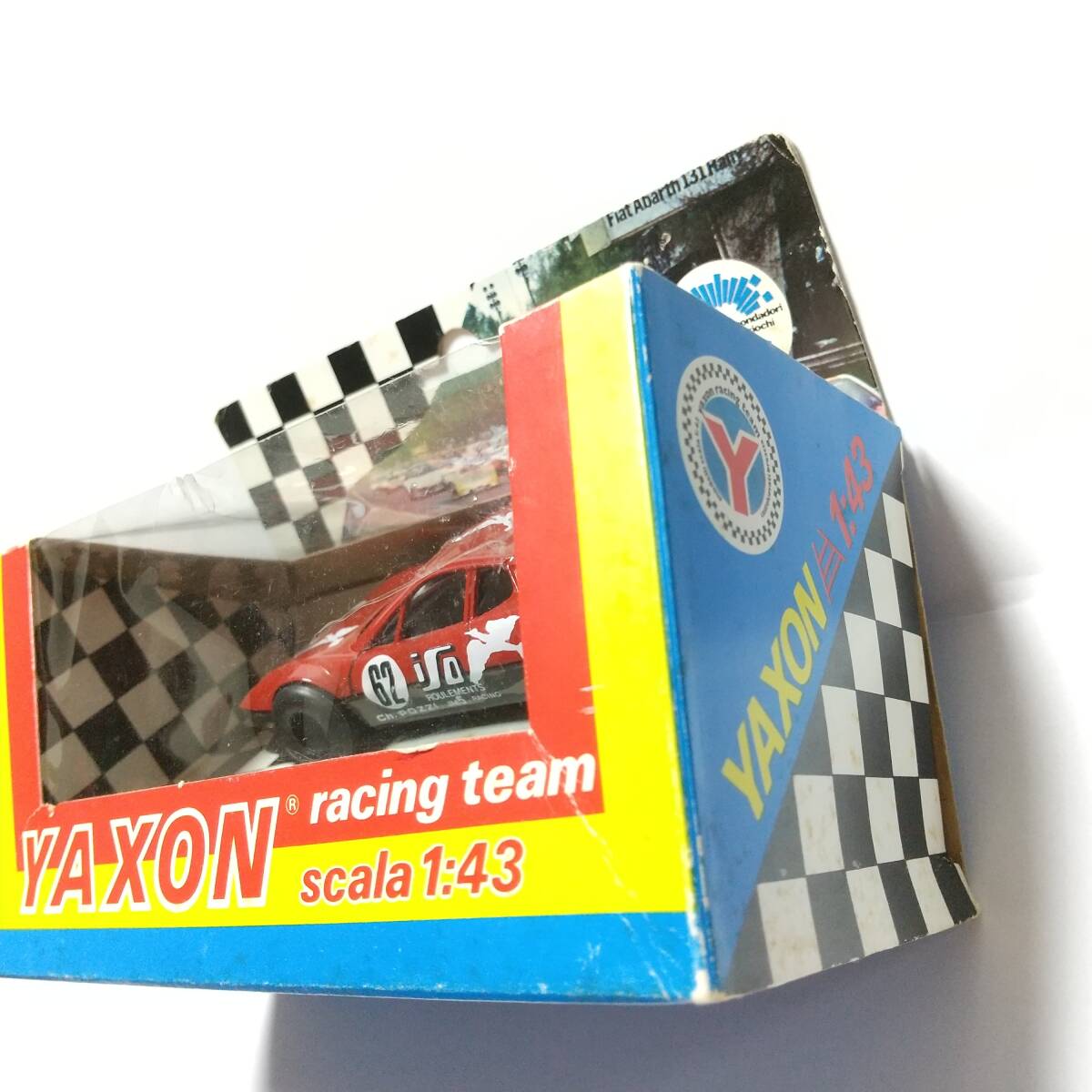 ヤクソン？ YAXON /フェラーリ BB /1：43 ミニカー /ジャンク品 希少品？_画像4